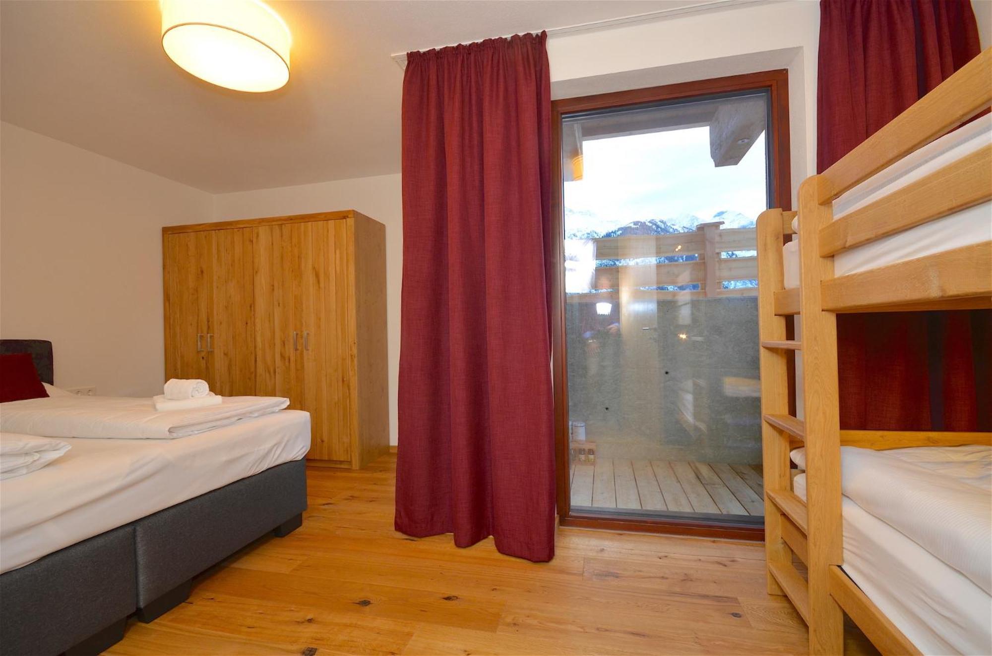 Ski-In Ski-Out Chalet Maiskogel "Bergli" - By Alpen Apartments カプルーン エクステリア 写真