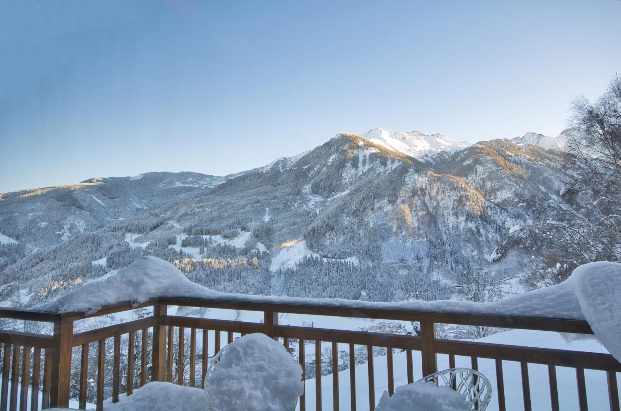 Ski-In Ski-Out Chalet Maiskogel "Bergli" - By Alpen Apartments カプルーン エクステリア 写真